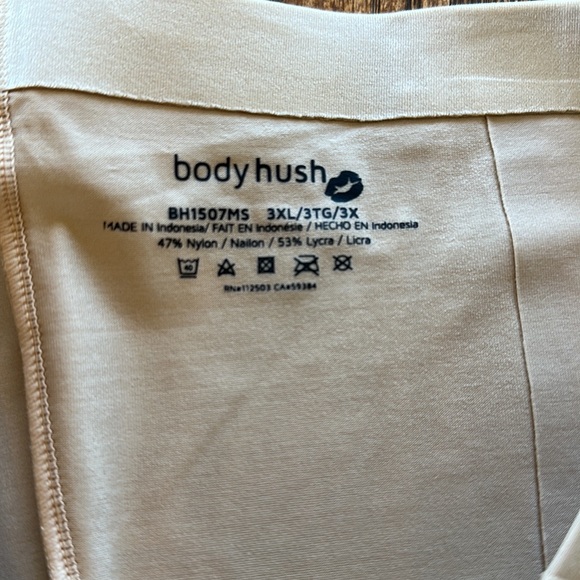 Nwt. B gorgeous bridal shape wear - Picture 3 of 4